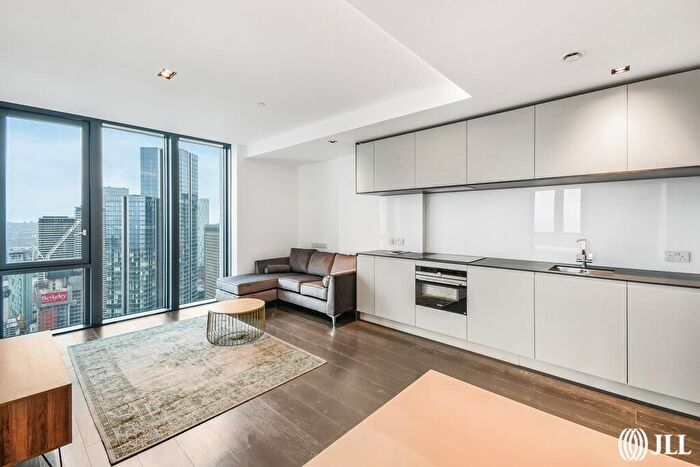 1 Bedroom Apartment To Rent In Amory Tower, Marsh Wall, E14