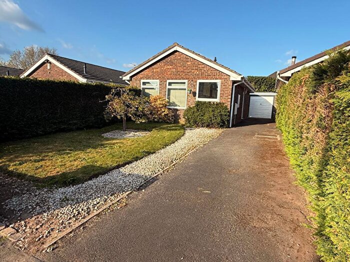 2 Bedroom Detached Bungalow For Sale In Meigh Road, Werrington, Stoke-On-Trent, ST9