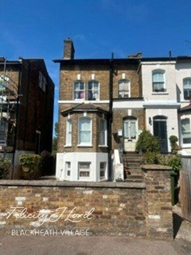 1 Bedroom Flat For Sale In Southbrook Road, London, SE12