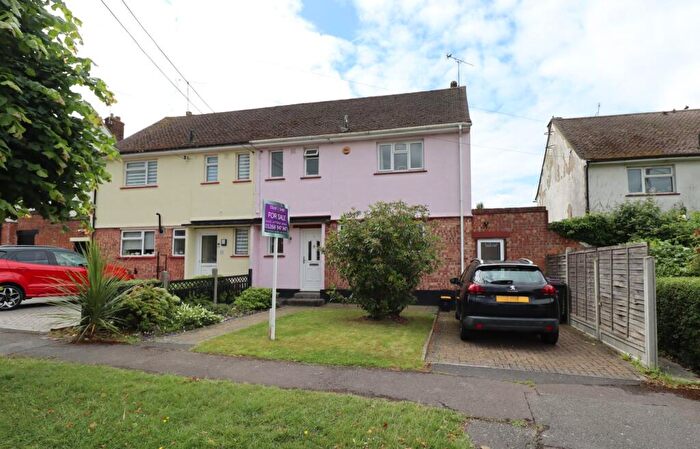 3 Bedroom Semi-Detached House For Sale In Church Road, Rayleigh, SS6
