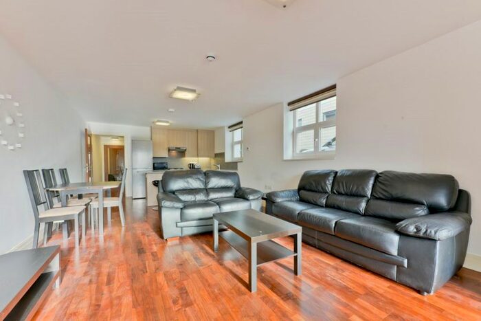 1 Bedroom Flat To Rent In North Road, Brentford TW8