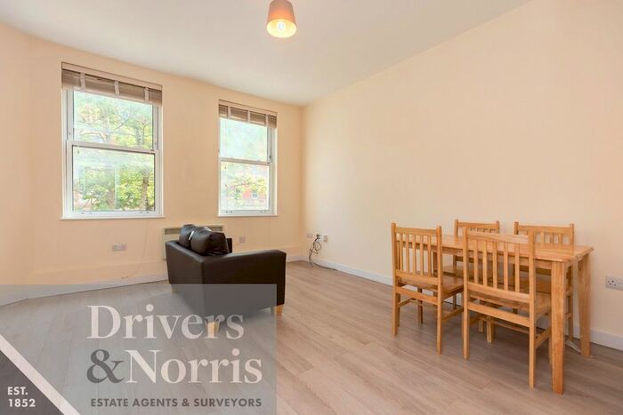 1 Bedroom Flat To Rent In Holloway Road, Islington, London, N7
