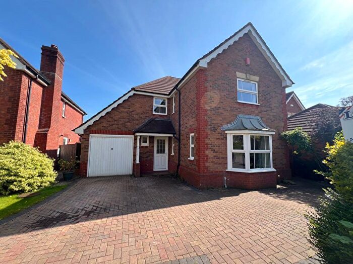 4 Bedroom Detached House To Rent In Saxon Way, Bristol, BS32