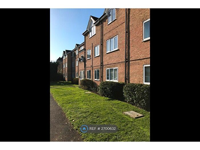 Studio To Rent In Seymour Way, Middlesex, TW16