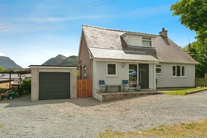 3 Bedroom Detached House For Sale In Ty Du Road, Llanberis, Caernarfon, Gwynedd, LL55