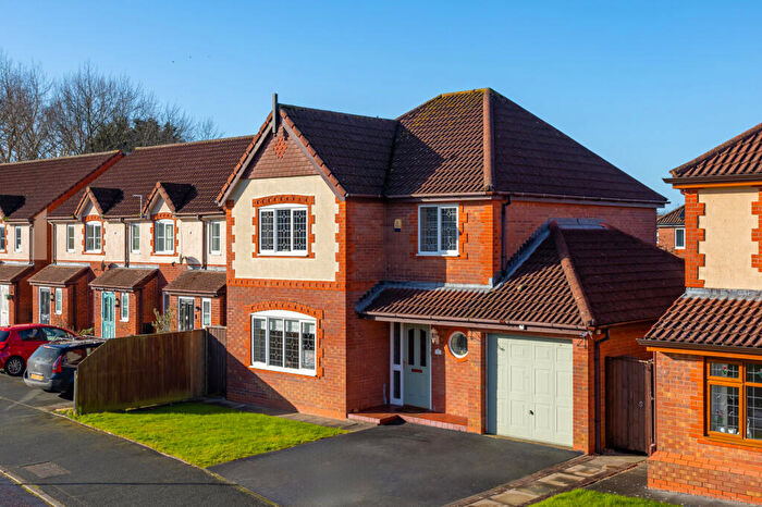 4 Bedroom Detached House For Sale In Hornsea Close, Thornton, FY5