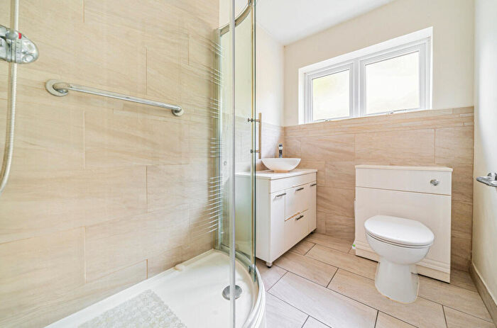 4 Bedroom Detached House For Sale In Chestnut Close, Nailsworth, GL6