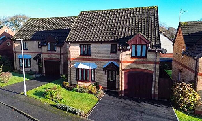 4 Bedroom Detached House For Sale In Havenwood Drive, Cardiff, CF14