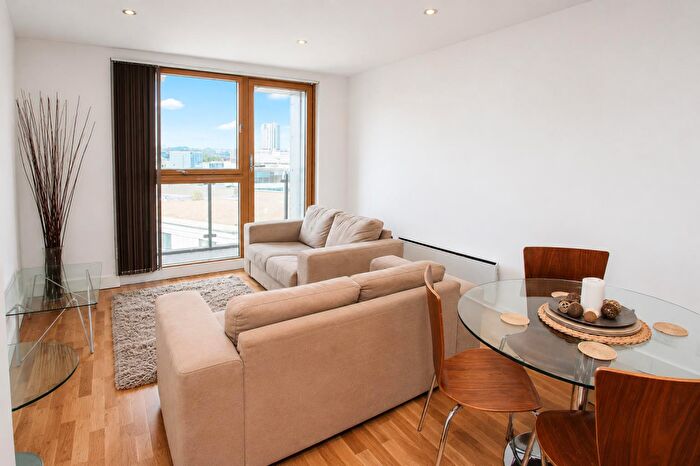 1 Bedroom Flat To Rent In Cartier House, Leeds Dock, LS10