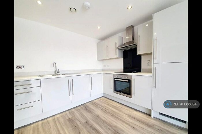 1 Bedroom Flat To Rent In Sycamore Court, Luton, LU2