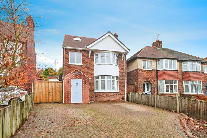 3 Bedroom Detached House For Sale In Far Laund, Belper, DE56