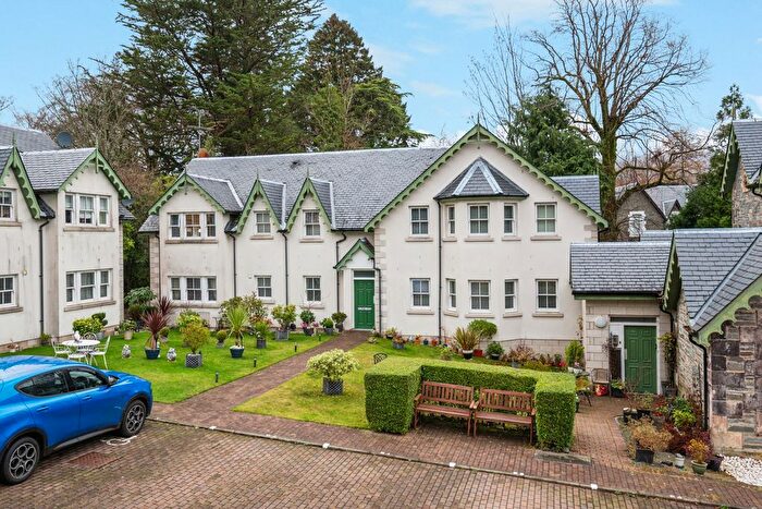 2 Bedroom Flat For Sale In Dalandhui East, Garelochhead, Argyll And Bute, G84