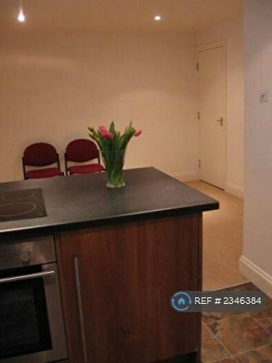 1 Bedroom Flat To Rent In Brunswick Terrace, Hove, BN3