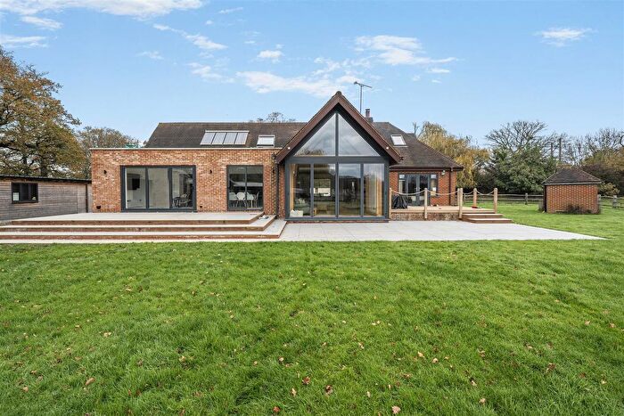 5 Bedroom Equestrian For Sale In Headcorn, Kent, TN27