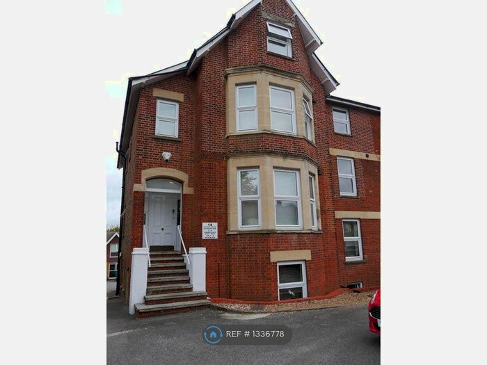 1 Bedroom Flat To Rent In Victoria House, Maidenhead, SL6