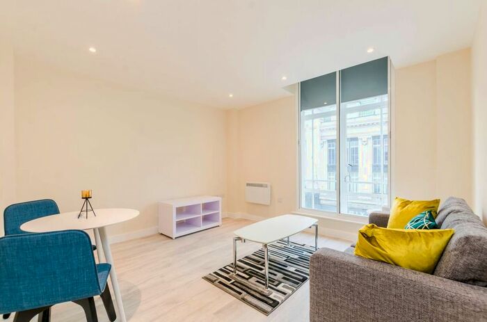 1 Bedroom Flat To Rent In Brixton Road, Brixton, London, SW9