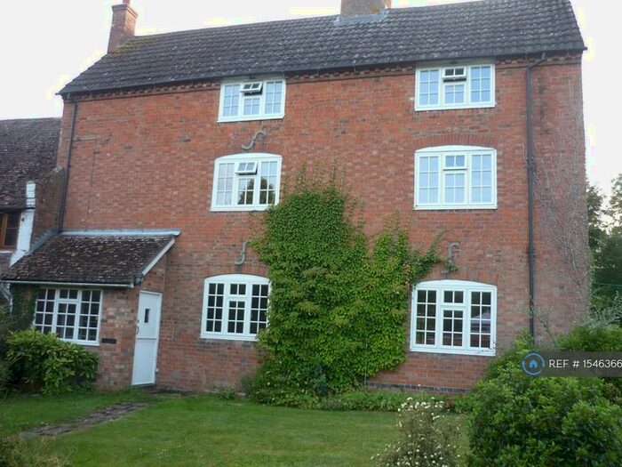 Studio To Rent In The Green, Warwickshire, CV23