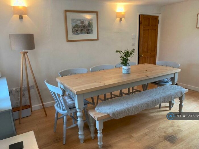 5 Bedroom Detached House To Rent In Field Cottage, Peterstow, Ross-On-Wye, HR9