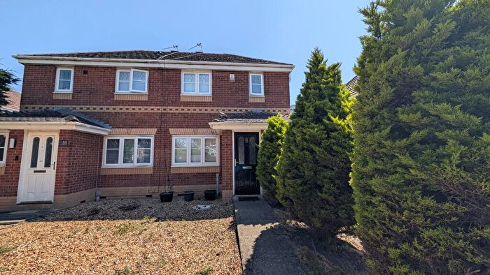 3 Bedroom House To Rent In Ambleside Drive, Kirby, L33