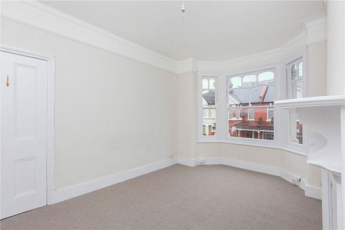 2 Bedroom Flat To Rent In Valetta Road, London, W3