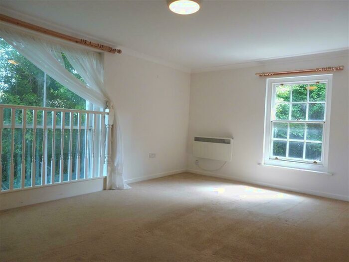 2 Bedroom End Of Terrace House To Rent In Malling Street, Lewes, BN7