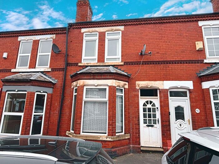 3 Bedroom Terraced House For Sale In Earlesmere Avenue, Doncaster, South Yorkshire, DN4