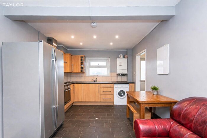5 Bedroom Terraced House To Rent In Hawkhurst Road, Brighton, BN1