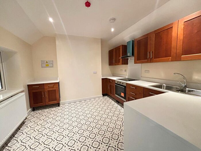 2 Bedroom Flat To Rent In Potton Road, Biggleswade, SG18