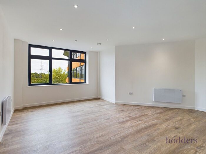 1 Bedroom Flat To Rent In London Road, Staines-Upon-Thames, Surrey, TW18