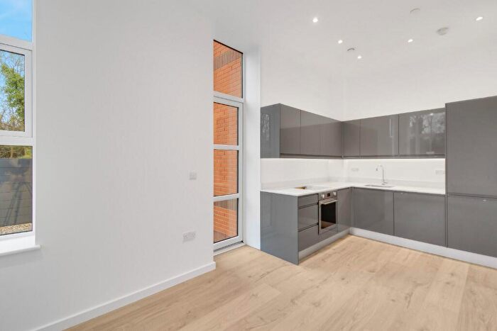 1 Bedroom Flat To Rent In **Limited Offer: Week Rent Free - Sunrise Parkway, Milton Keynes, MK14