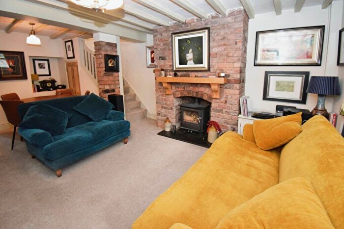 1 Bedroom Cottage For Sale In Stanley Lane, Eastham Village, CH62