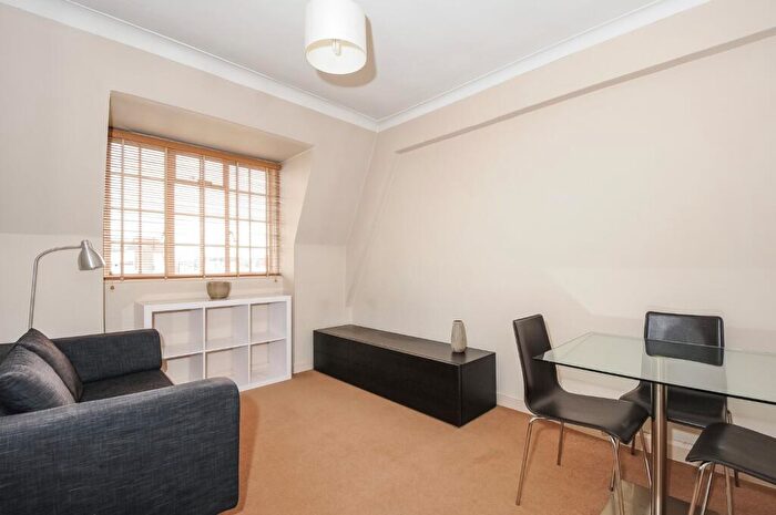 1 Bedroom Flat To Rent In Abbey Road, St. John's Wood, London, NW8