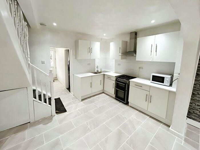 3 Bedroom End Of Terrace House To Rent In Claycliffe Terrace, Goldthorpe, Rotherham, South Yorkshire, S63