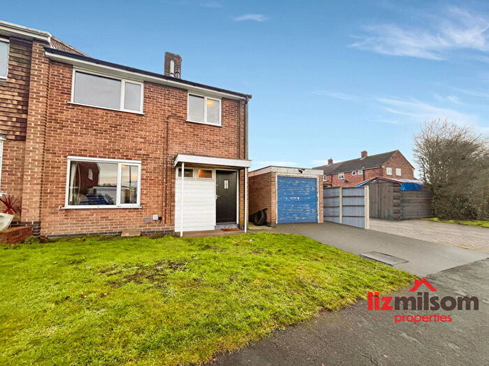 3 Bedroom Semi-Detached House For Sale In Woodlands Way, Moira, Swadlincote, DE12