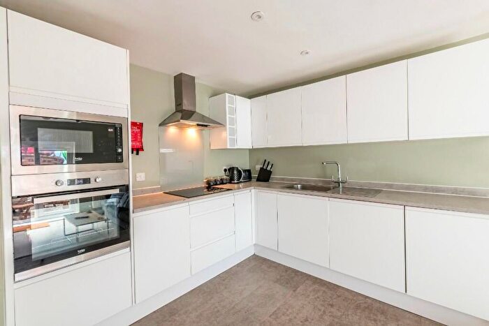 10 Bedroom Semi-Detached House To Rent In Filton Avenue, Bristol, BS7