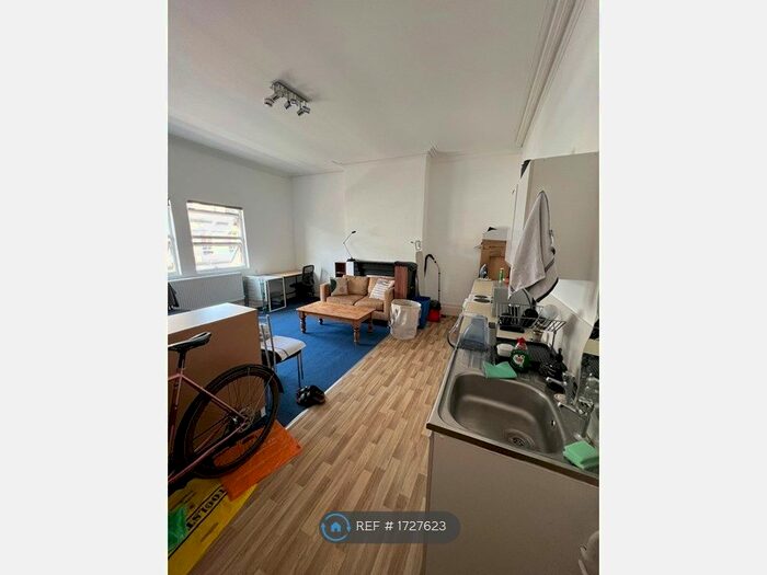 Studio To Rent In Walton Street, Oxford, OX2