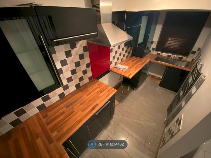 1 Bedroom Flat To Rent In Buckley, Buckley CH7