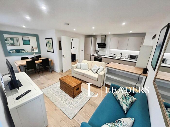 1 Bedroom Flat To Rent In South Street, Portslade, Brighton, BN41