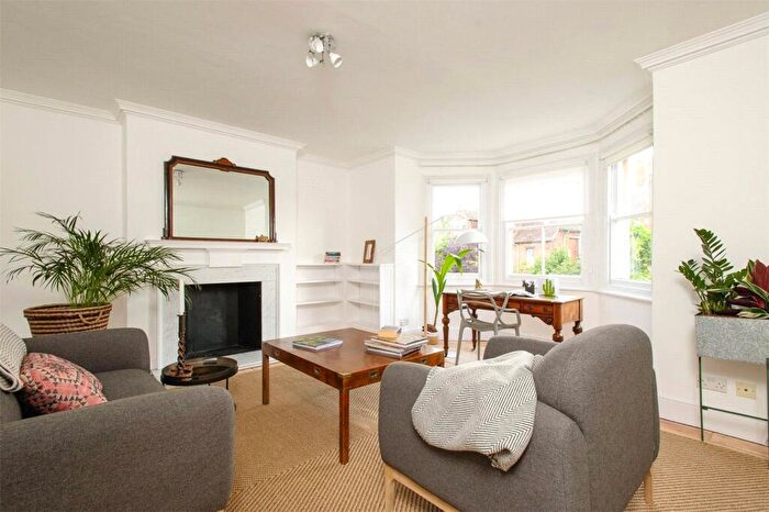 3 Bedroom House To Rent In Polstead Road, Oxford, OX2