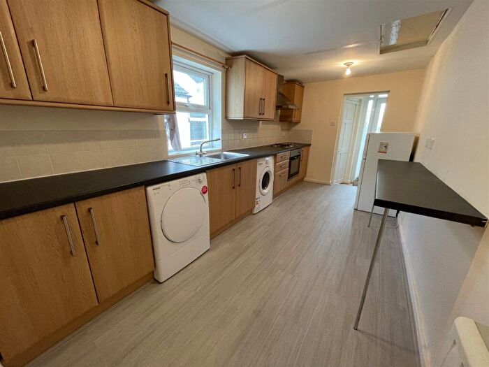 1 Bedroom Flat To Rent In Hinckley Road, Leicester, LE3