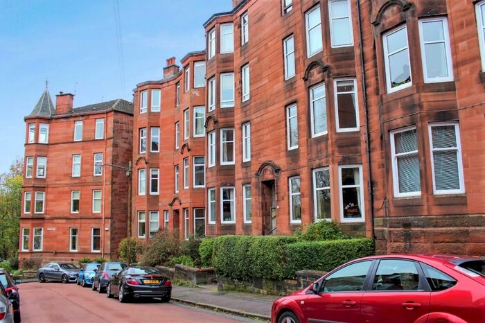 1 Bedroom Flat To Rent In Garrioch Crescent, North Kelvinside, Glasgow, G20