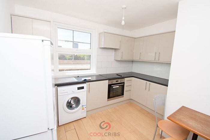 2 Bedroom Flat To Rent In Caledonian Road, London, N1