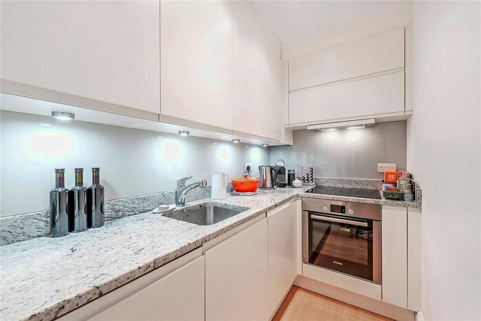 1 Bedroom Flat To Rent In Greycoat Gardens, Greycoat Street, SW1P