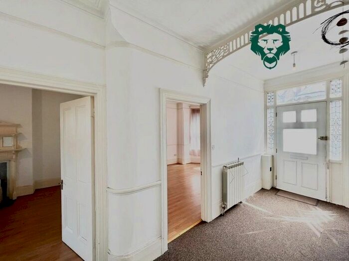 3 Bedroom Property To Rent In Sylvan Avenue, London, N22