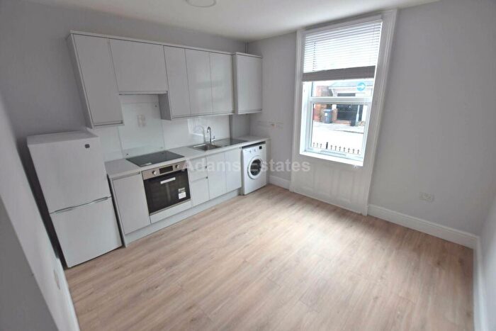1 Bedroom Flat To Rent In Carey Street, Reading, RG1