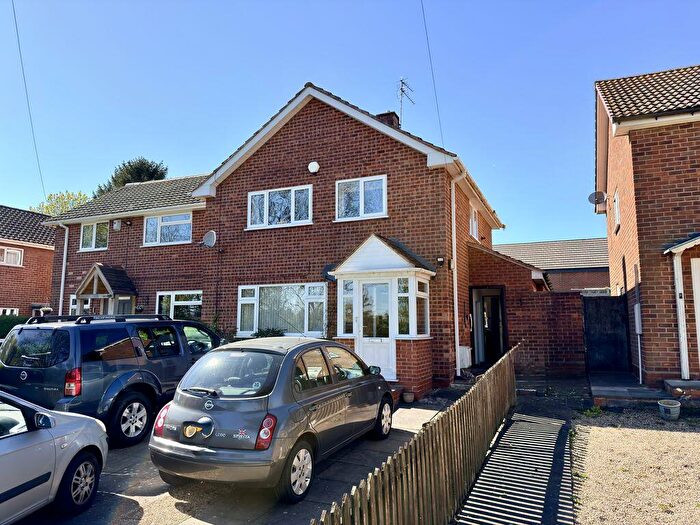 3 Bedroom Semi-Detached House For Sale In Springfield Road, Sutton Coldfield, B75