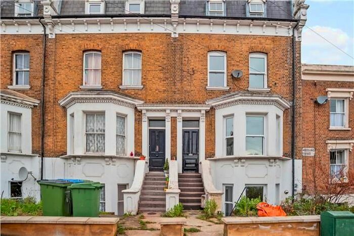 4 Bedroom Flat To Rent In Woodland Terrace, London, Greater London, SE7