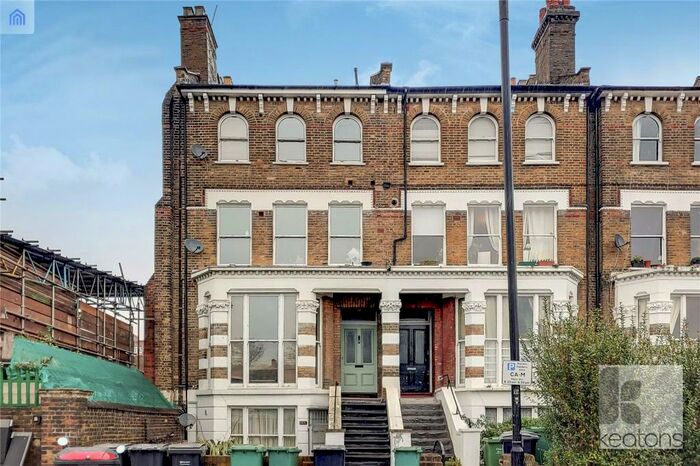 1 Bedroom Flat To Rent In Caversham Road, Kentish Town, London, NW5