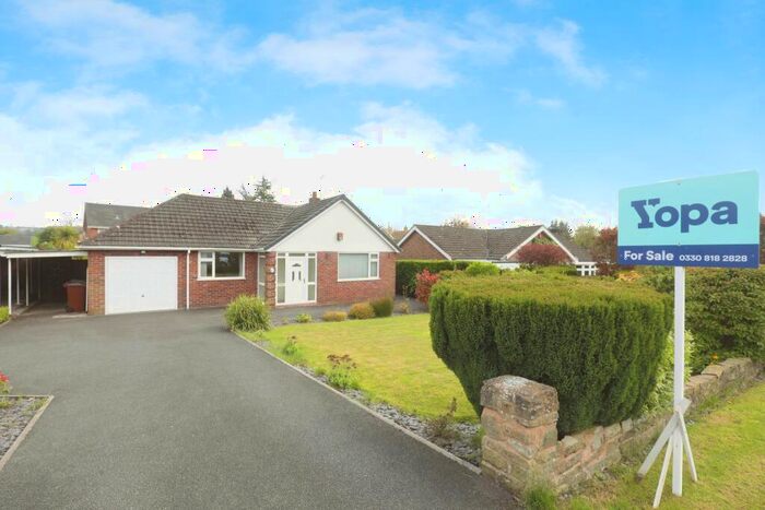 2 Bedroom Bungalow For Sale In Woodside, Church Lawton, Stoke-on-trent, ST7