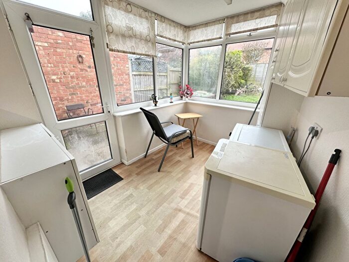 3 Bedroom Terraced House For Sale In Limerick Road, Bispham, FY2